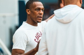 多特蒙德训练开放日；今晚复出首秀引欢呼；社区盾在即；资深球员宣示担当(超几何分布参数顺序)-3377官方入口